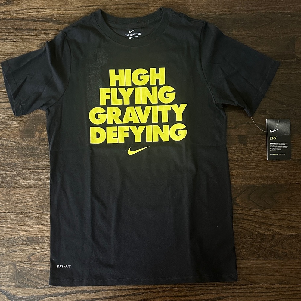 Nike drifit  Black/Bold Yellow